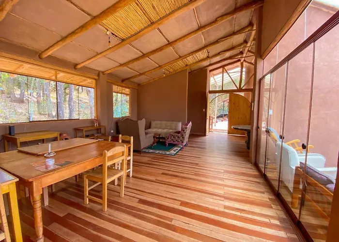 Lodge Pachananda Retreat Center *